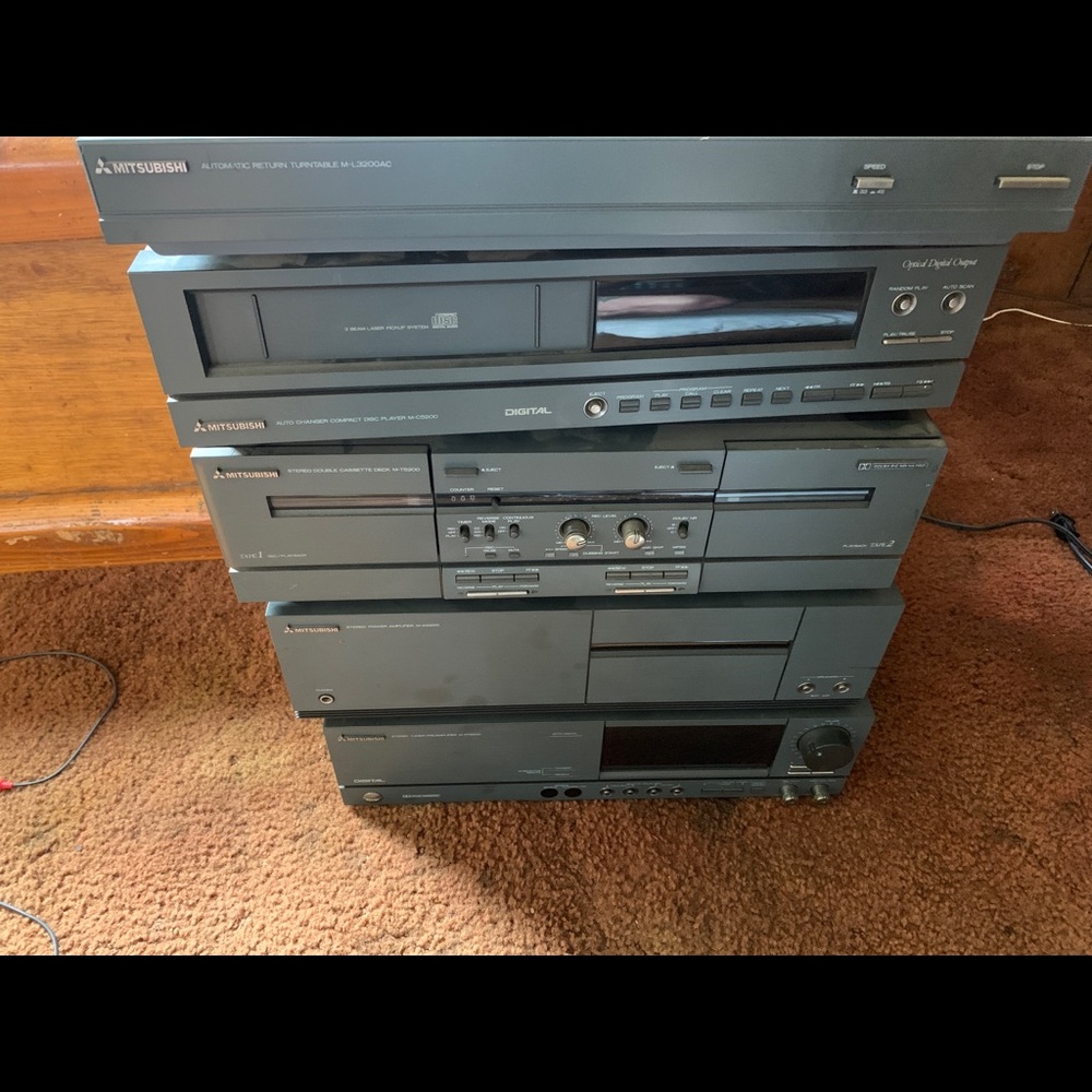 Mitsubishi home radio set